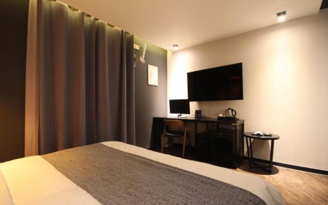 Dublin Hotel ปูซาน ภายนอก รูปภาพ